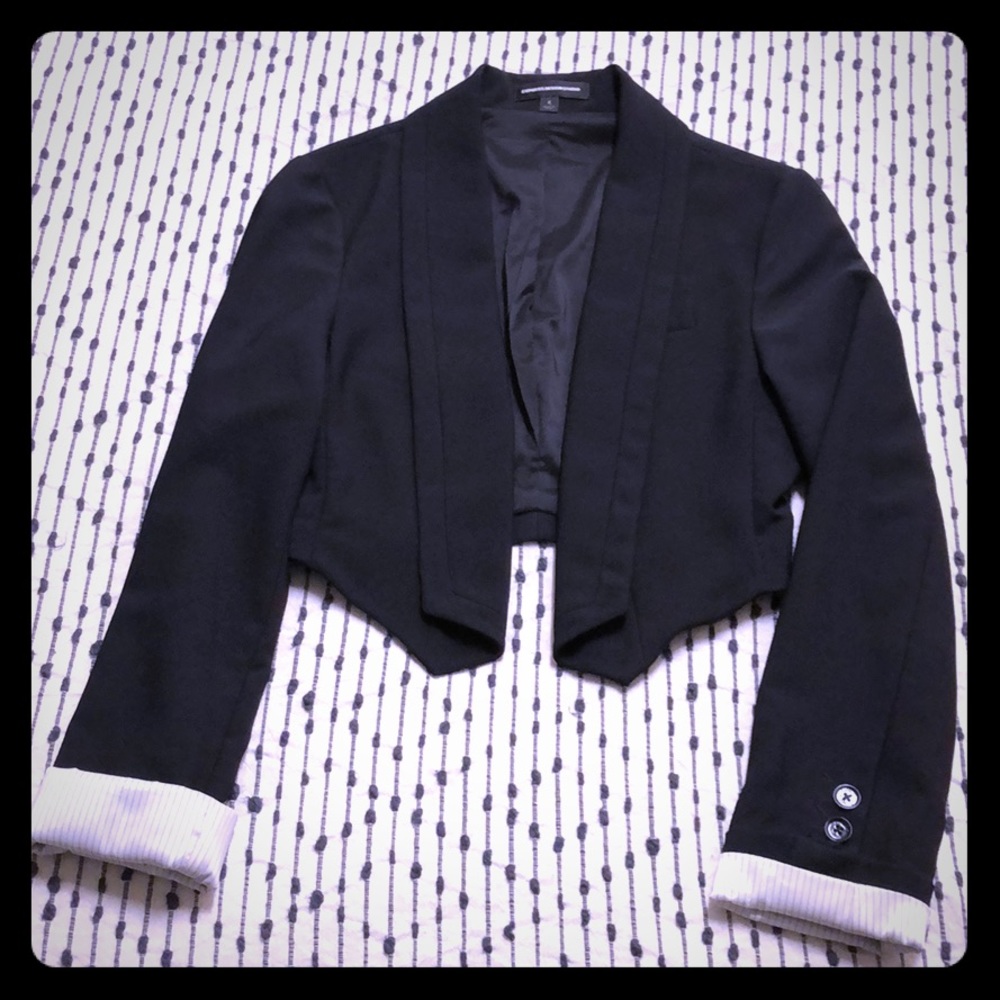 Express Design Studio Cropped Tux Jacket